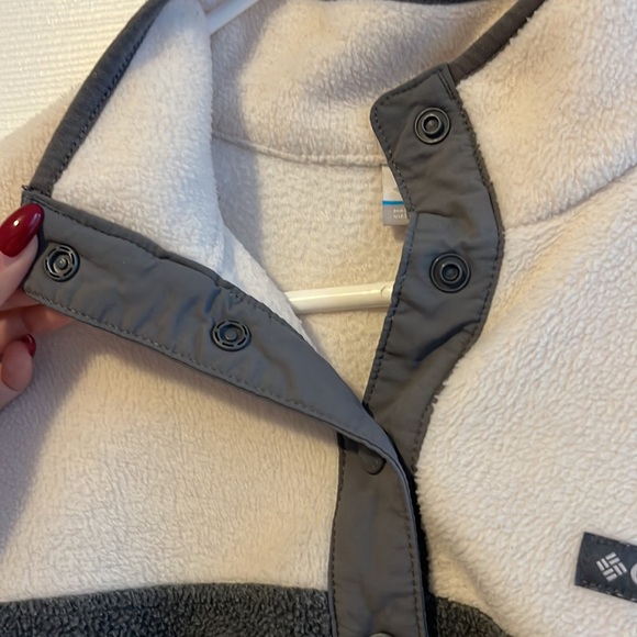 white and grey Colombia quarter zip button sweater - Picture 3 of 6